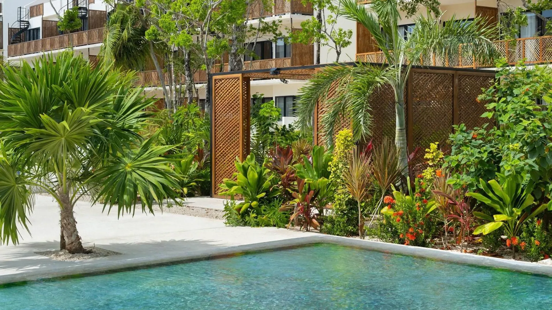 Hotel Wyndham Tulum 0*,